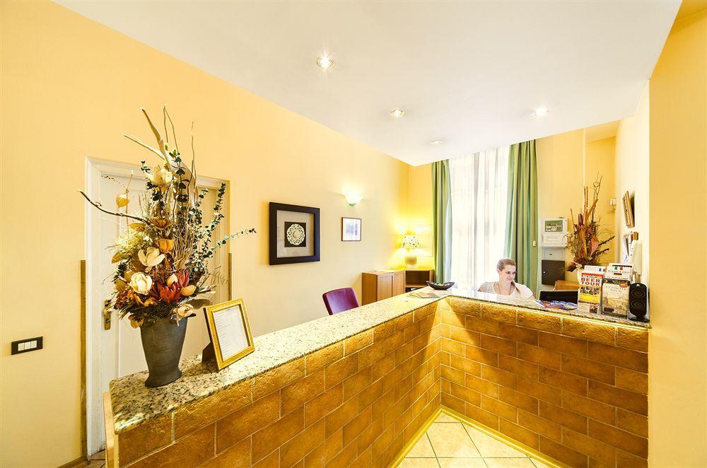 Central Hotel Tiepolo Prága Kültér fotó