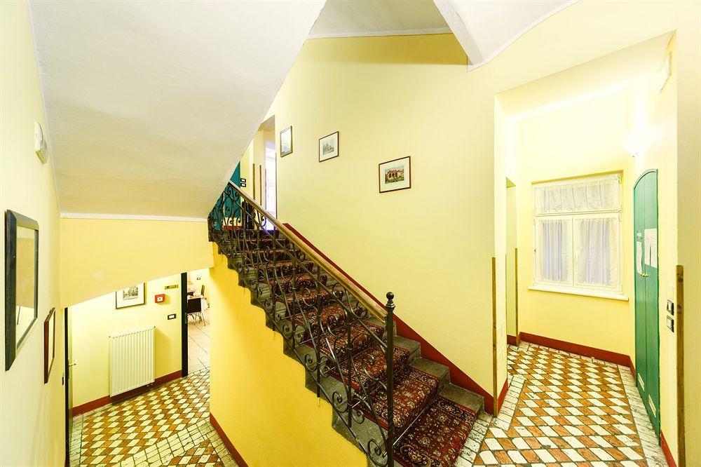 Central Hotel Tiepolo Prága Kültér fotó