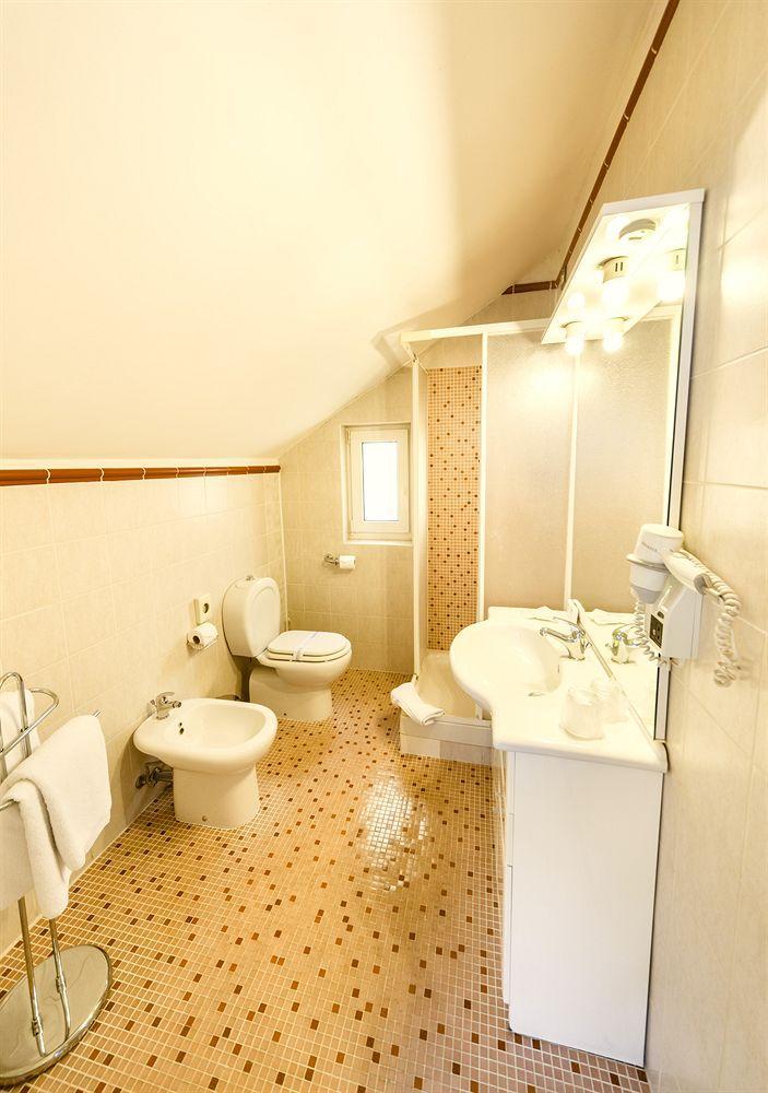 Central Hotel Tiepolo Prága Kültér fotó