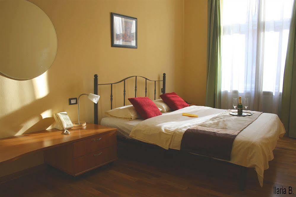 Central Hotel Tiepolo Prága Kültér fotó